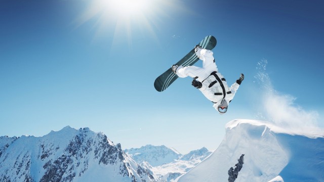 星空游戏平台-《英雄联盟》官方公布2026全球总决赛举办城市，英雄联盟今年全球总决赛